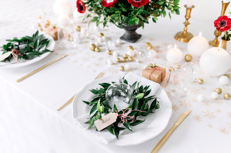 Świeca matowa Kula biała 8cm - aranżacja