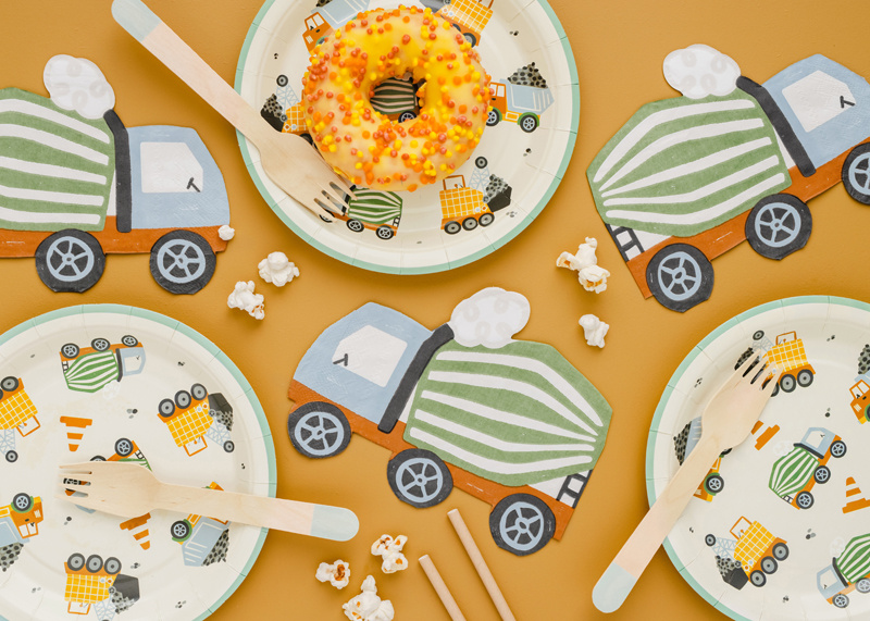 Talerzyki papierowe pojazdy budowlane - ekologiczne opakowanie