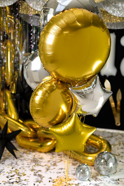Balon foliowy okrągły Pastylka srebrny - kompozycja balonowa