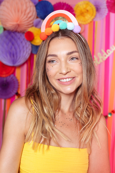 Kolorowa opaska Tęcza na głowie