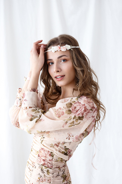 Wianek różowy 18 cm - detale dekoracyjne