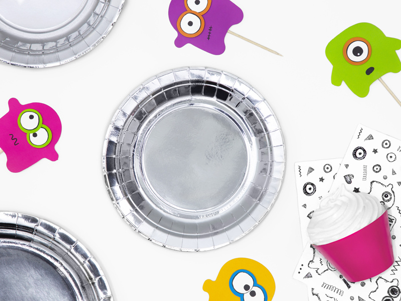 Talerzyki srebrne 18cm - detale