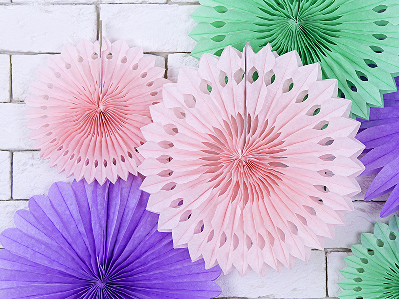 Kreatywne dekoracje z rozet