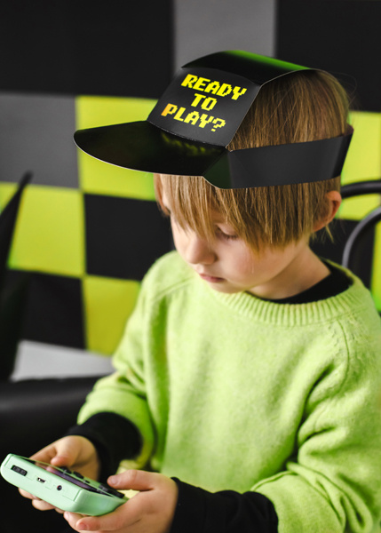 Czapki Gamer czarne – czapka z profilu