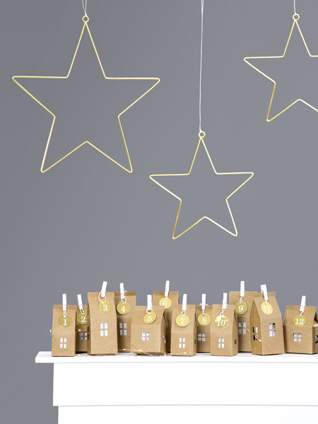 Złote metalowe gwiazdy – różne rozmiary