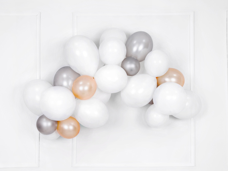 Balony Strong Metallic Silver Snow 12 cm – zbliżenie na kolor