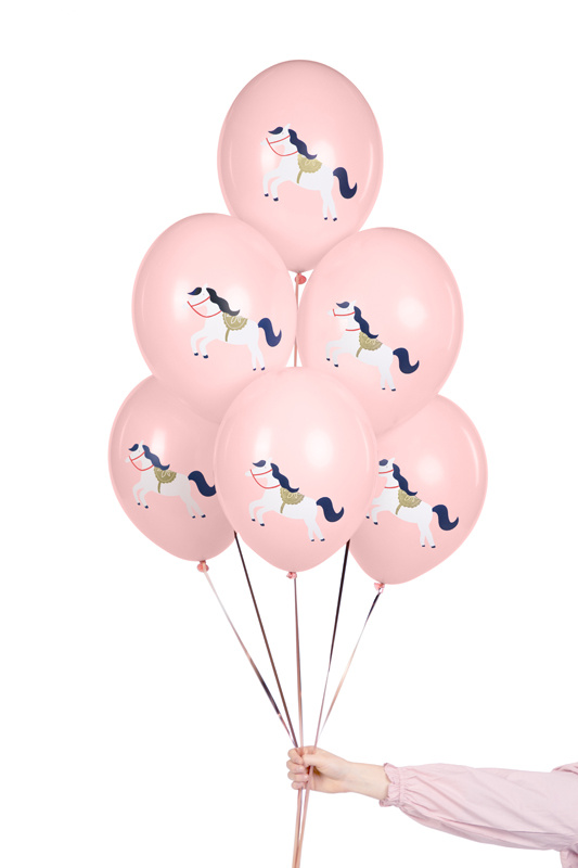 Balony Konik Pastel Pale Pink 30 cm – przykładowa dekoracja