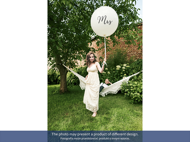 Balon 1 m Mr biały - zdjęcie w aranżacji