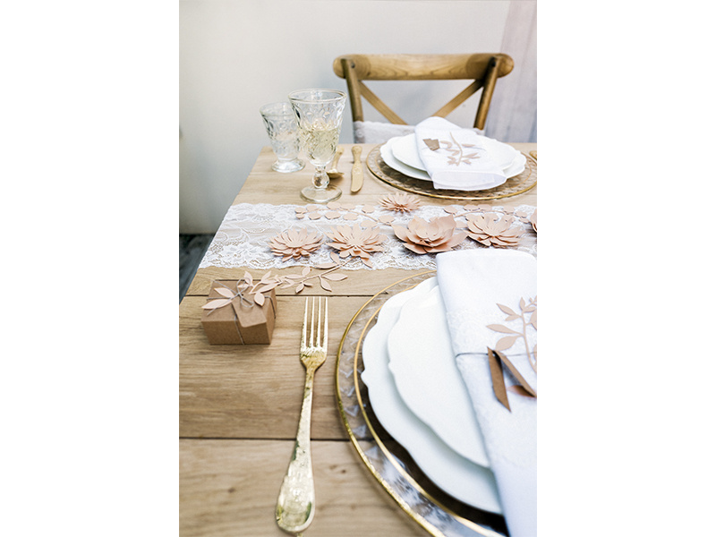 Dekoracja Gałązki z listkami pudrowy róż - zdjęcie 2