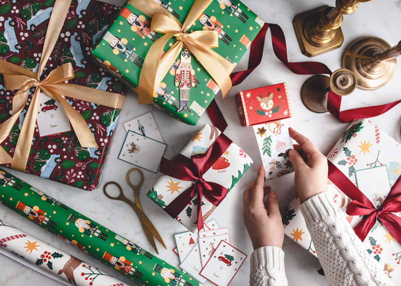 Papier do pakowania Merry Christmas - ekologiczne rozwiązanie