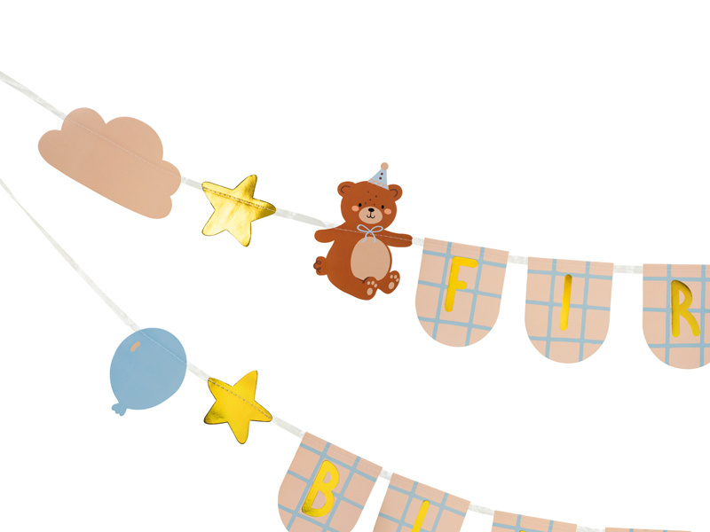 Baner First Birthday z misiami – literki i tasiemka