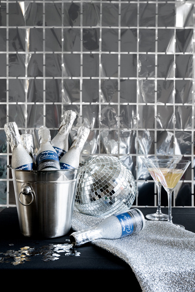 Tuba z konfetti Szampan srebrny 20.5 cm - zdjęcie 6