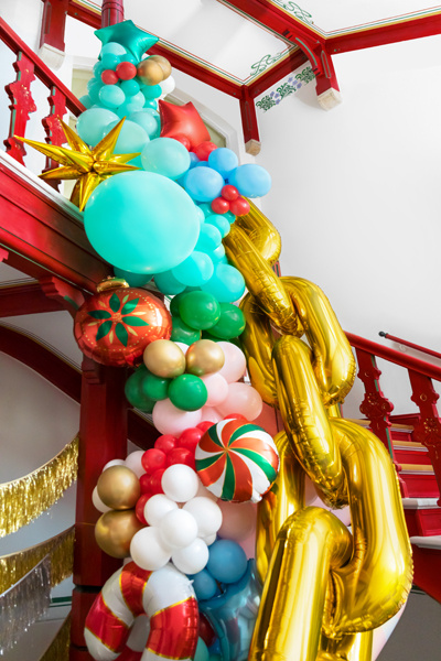 Girlanda balonowa łańcuch złoty – przykładowe zastosowanie