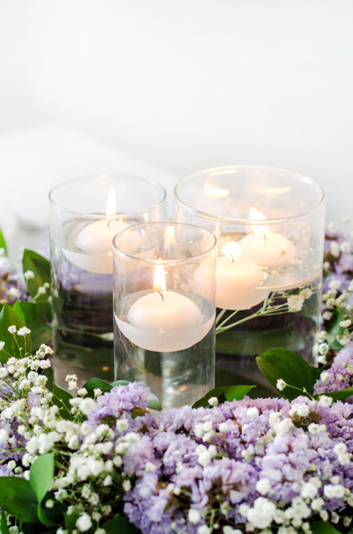 Świeca pływająca biała – detal