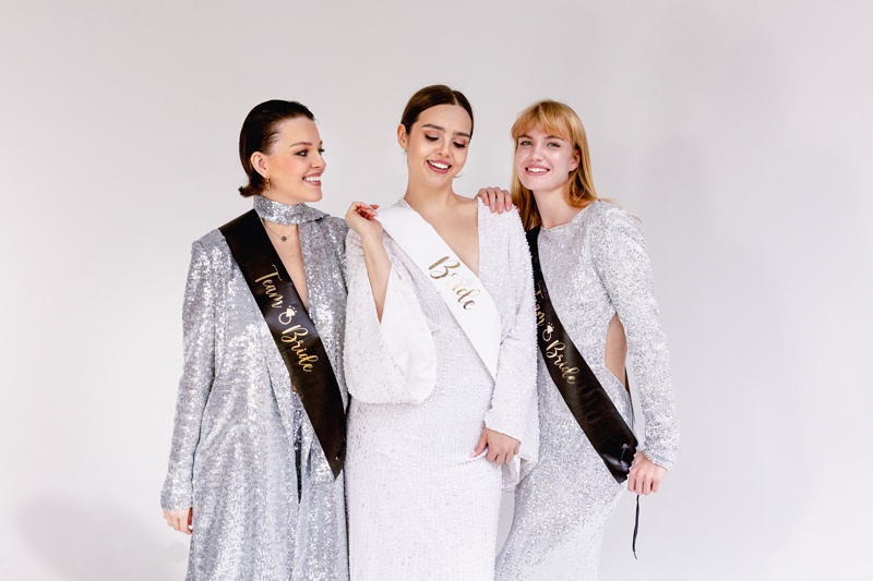 Szarfy satynowe Bride to be i Team Bride - zastosowanie dekoracyjne