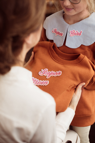 Naprasowanka Supermom - bezpieczne użytkowanie i dekoracja