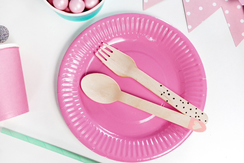 Sztućce drewniane czarne 16cm – komplet 18 sztuk