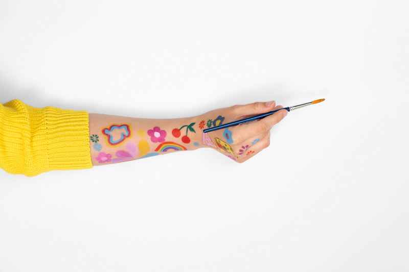 Farbki do malowania twarzy, 12 kolorów - zastosowanie