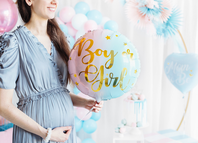 Balon foliowy Boy or Girl - aranżacja na przyjęciu