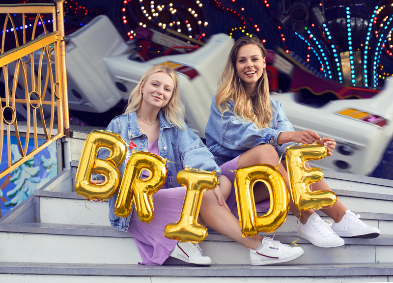 Balon foliowy Litera D 35cm złoty – inspiracja prezentowa