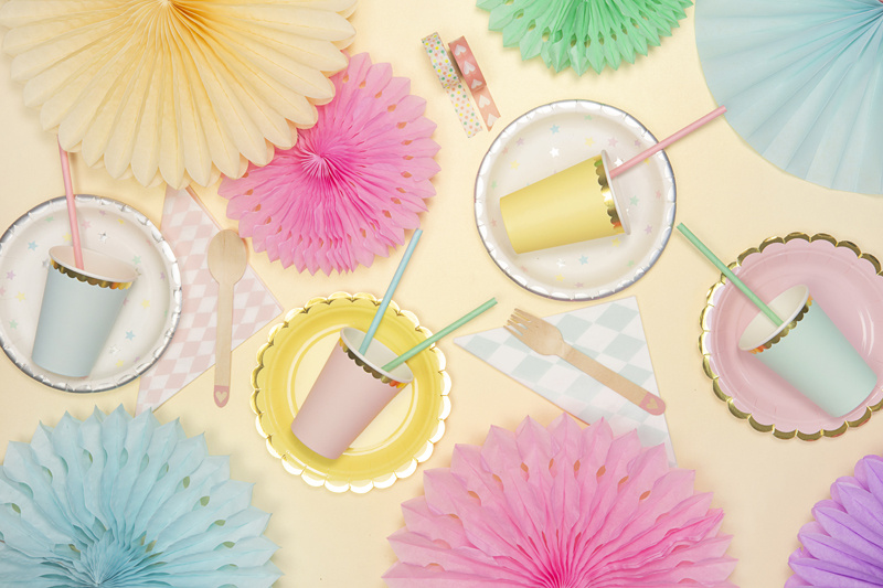 Rozety z bibuły montaż