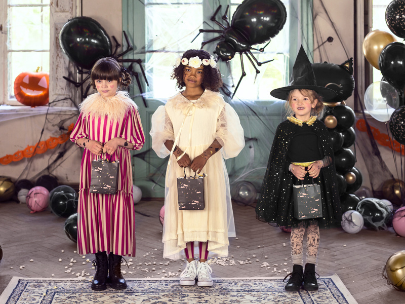 Wianek biały 17 cm – dekoracja stołu