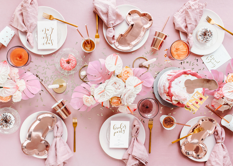 Zaproszenia Save the date białe - łatwa organizacja wydarzenia