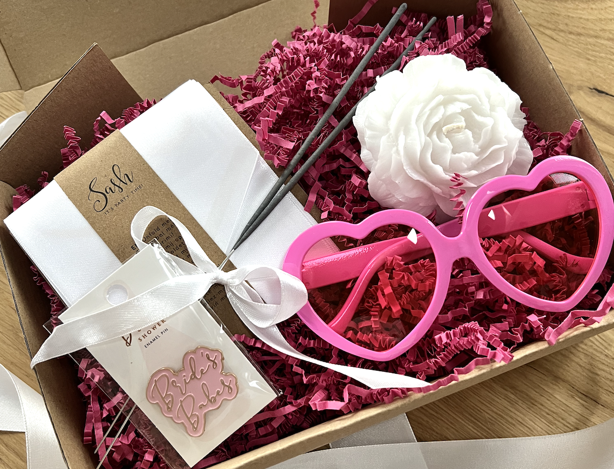 Box prezentowy na wieczór panieński - zawartość zestawu