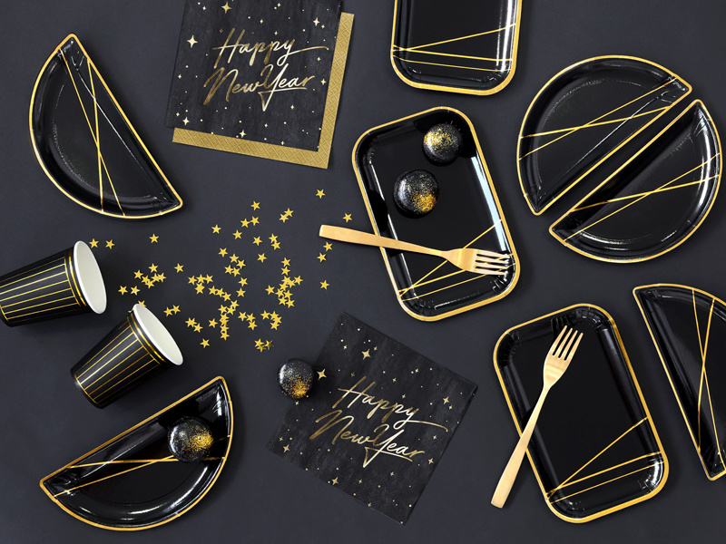 Konfetti gwiazdki rozsypane na białym tle