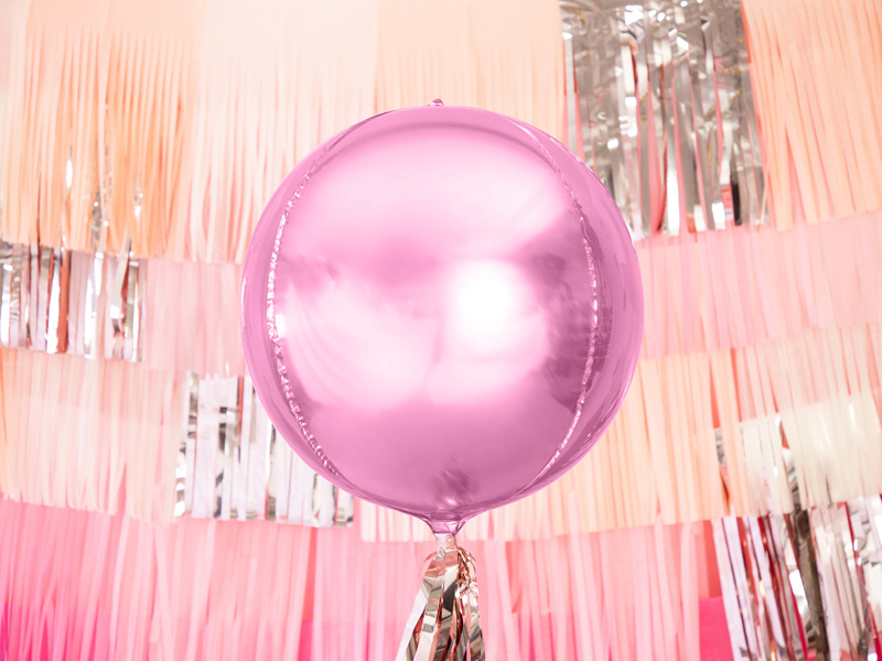 Balon foliowy kula jasnoróżowy 40cm - aranżacja stołu