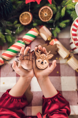 Wykrawacze do ciastek Merry Christmas, srebrny (1 op. / 6 szt.)