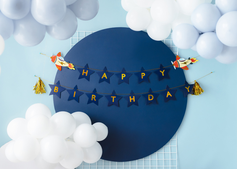 Baner Happy Birthday Samoloty - montaż i szczegóły
