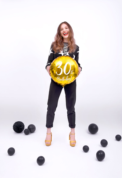Balon 30th Birthday złoty w aranżacji