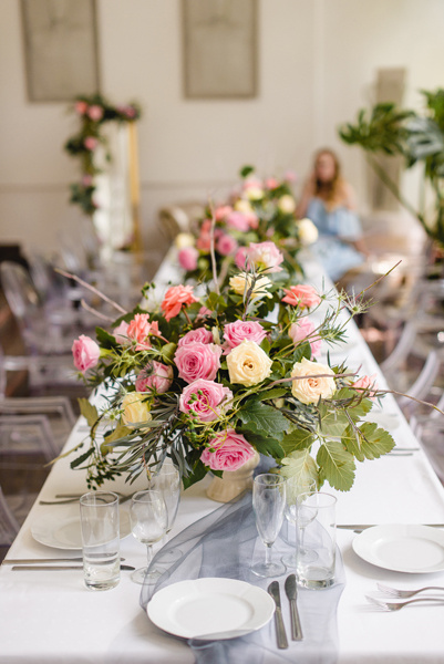 Organza Snow srebrny - aranżacja świąteczna