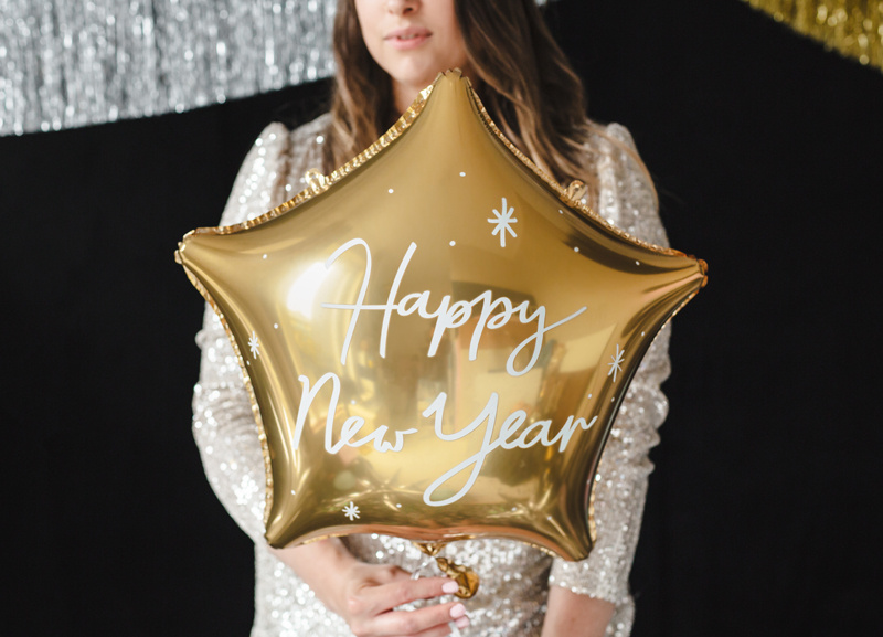 Balon Happy New Year w aranżacji sylwestrowej