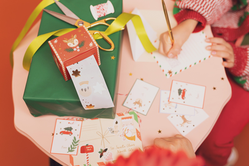 Naklejki Merry Christmas mix - zawieszki w różnych wzorach